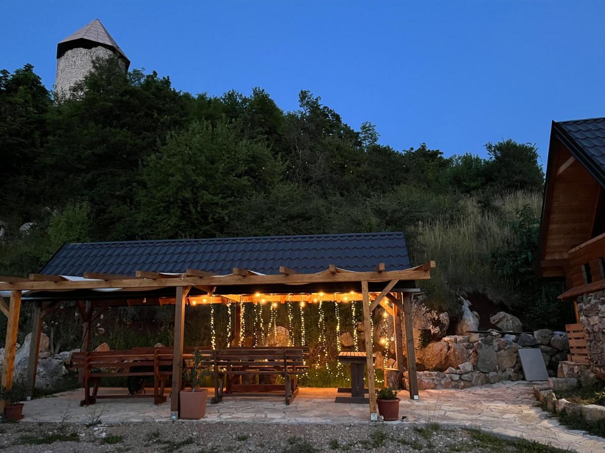 Koliba 30Svibnja Villa Perusic Exterior photo
